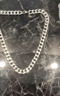 ۲ست زنجیر و ۱۲ دستبند