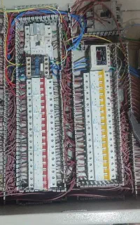 برق صنعتی/تعمیر/عیب یابی/طراحی و ساخت