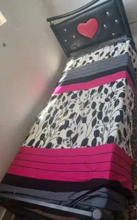 تختخواب یکنفره با تشک