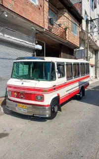 مینی بوس بنز مدل ۶۳ عروسک