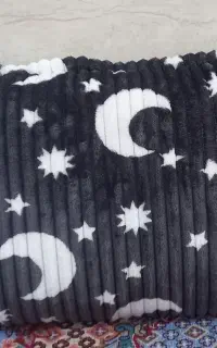 بالش و روبالشتی