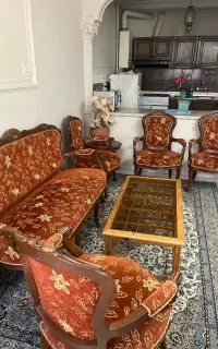 میز ناهار خوری و مبل