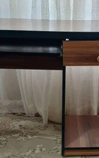 میز کامپیوتر