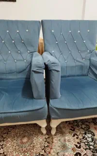مبل تک نفره ۲ عدد.
