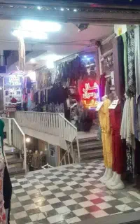 فروش مغازه ۱۰ متری در نقش جهان پاساژ ۱۲ امامی