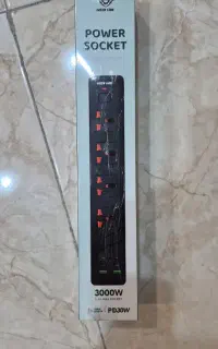 محافظ برق هوشمند گرین لاین با پورت تایپ سی