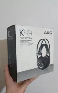 akg k99 هدفون کاملا تمیز و درحد
