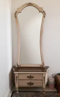 میز کنسول با اینه بزرگ