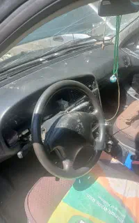 پژو۲۰۰۰