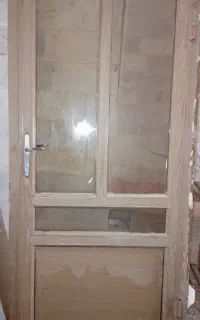 درب آلومینیومی کلید دار