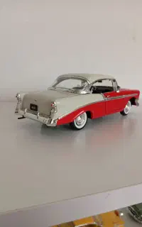 ماکت ماشین فلزی Bel air 1956 مقیاس 1/24