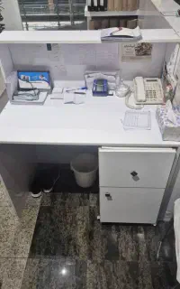 میز کمد و ویترین در حد نو