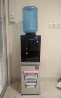 آبسردکن اداری پاناسونیک در حد نو کلاً استفاده نشده