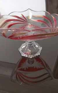 پایه دار شیرینی خوری