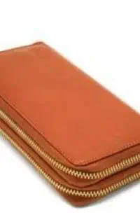 کیف پولم گم شده به اسم امیرعلی صادقی