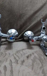 شیر حمام ترکیه برند Unal به همراه شلنگ و سر دوشی