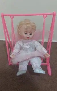 تاب عروسکی