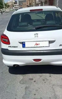 206تیپ6 مدل 90 خانگی فروش فوری