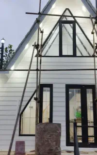 شاگرد برای برقکاری و لوله کشی