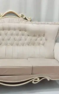 مبلمان و آباژور و تابلو فرش دستباف