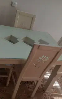 میزناهارخوری ۴ نفره