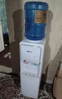 آب سردکن و آب گرم کم