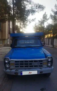 نیسان مدل 77