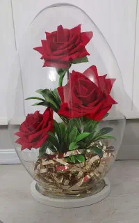باکس شیشه ایی گل مصنوعی