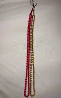دو‌ عدد تسبیح سندلوس