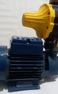 پمپ آب خانگی