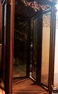 بوفه از چوب گردو.