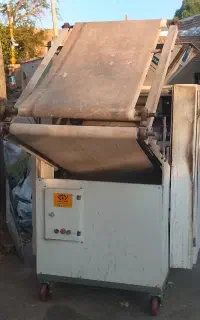 دستگاه خمیر ناز کن نانوایی