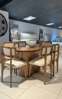 نهارخوری رویال