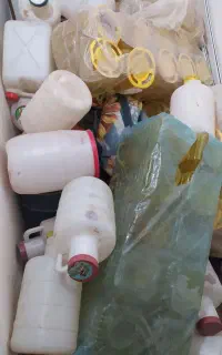 دبه ترشی .خیارشور