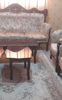 مبل سلطنتی