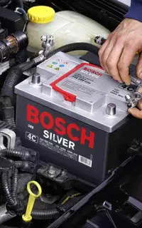 باطری سازی.روشن کردن خودرو در محل