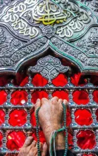 قاری قرآن و مداح