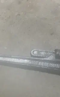 اچار لوله گیر المانی اصل