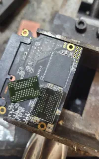 تعمیر انواع ssd sata و nvme و فلش مموری