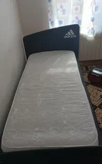 فروش تخت خواب  چهمراه با تشک طبی