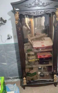 بوفه وتخت