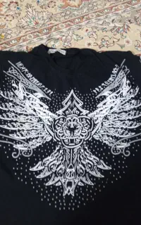 تیشرت مشکی در حد