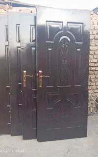 در ورودی