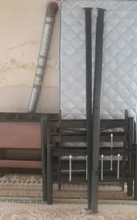 تخت یک نفری