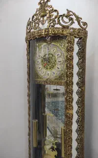 ساعت ایستاده برنز