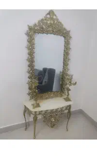 آینه وکنسول