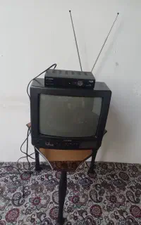 تلوژیون رنگی پارس