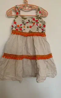 لباس بچگانه