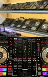 انواع دستگاه دی جی DJ