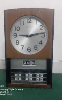 ساعت قدیمی دیواری سیکو